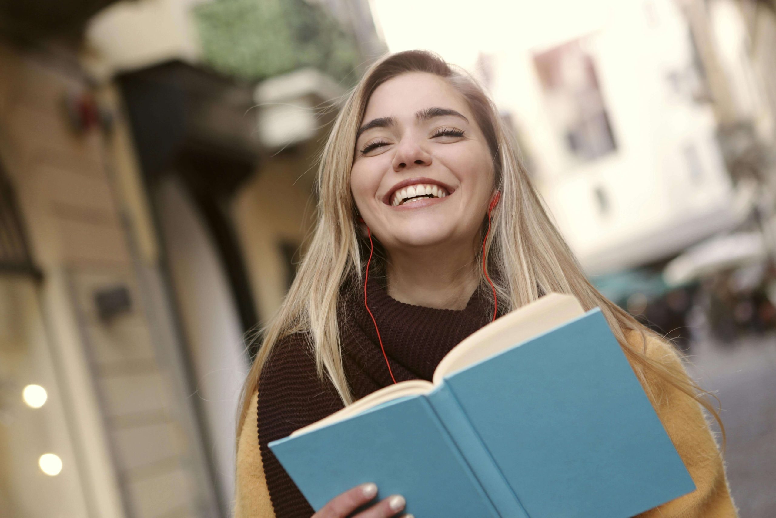 Scholarship Opportunities Beyond UChicago